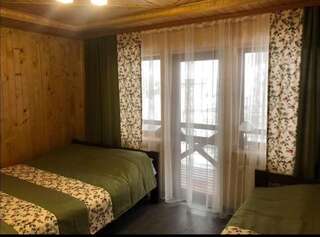 Отель Луг Golovetsk Бюджетный двухместный номер с 2 отдельными кроватями-7